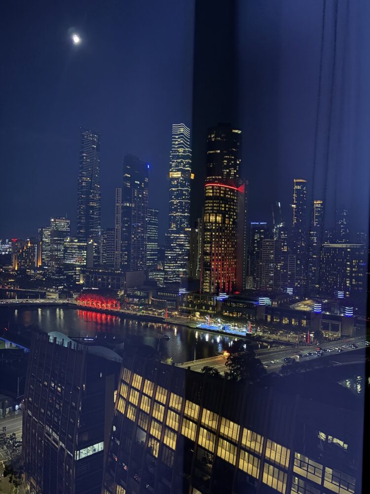 メルボルン｜The City : Old and New